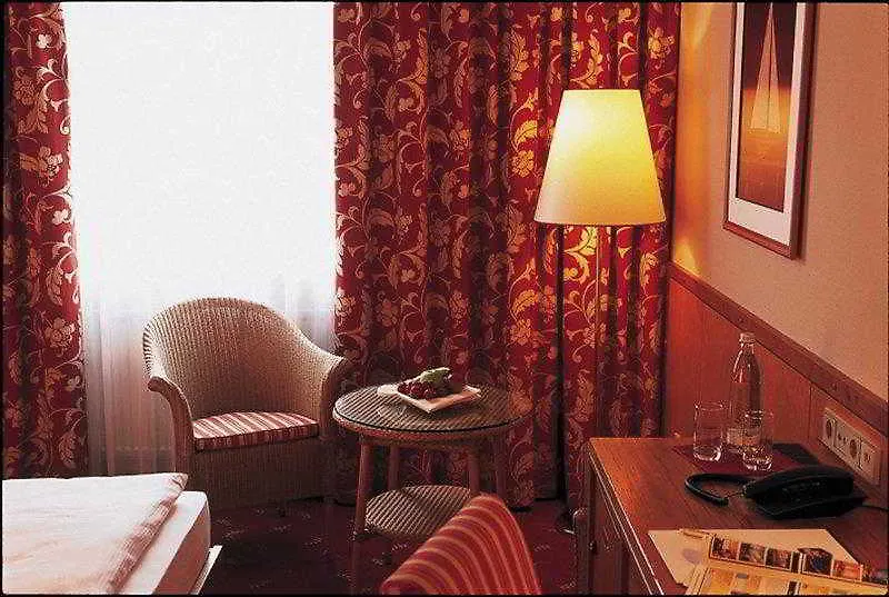 Best Western Hotel Hamburg International 3*,